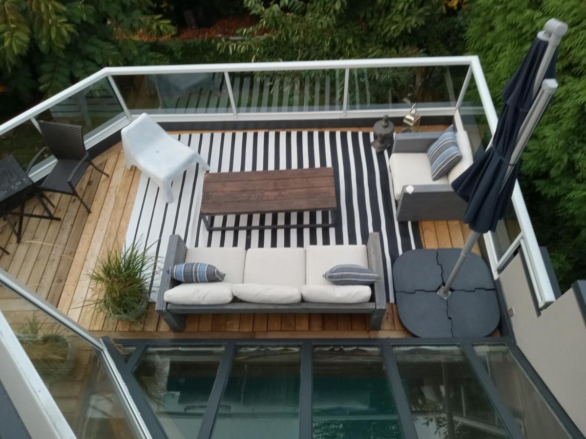 Suite Smart Vancouver Exterior photo